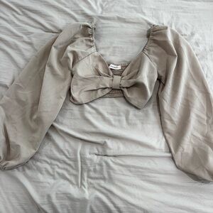 Chic Beige Puff Sleeve Crop Top